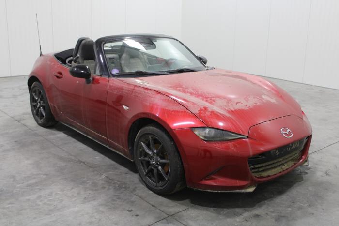 Mazda MX-5 1.5 Skyactiv G-131 16V Sloopvoertuig (2017, Rood)