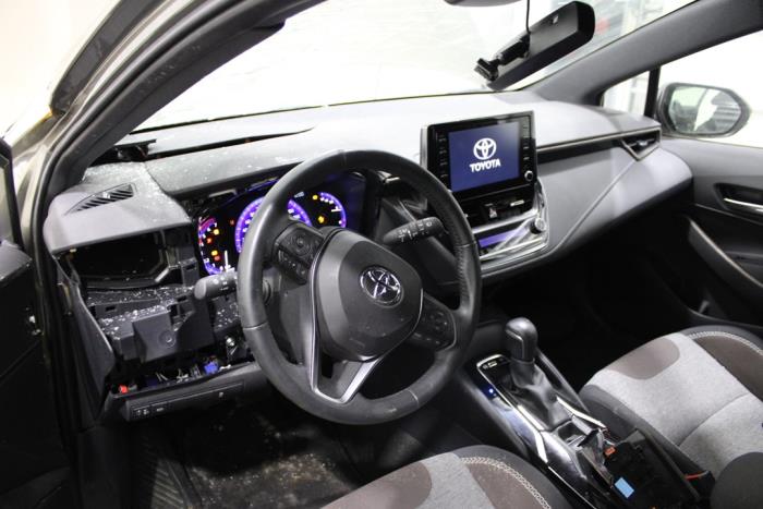 Toyota Corolla Touring Sport 1.8 16V Hybrid Sloopvoertuig (2020, Grijs)