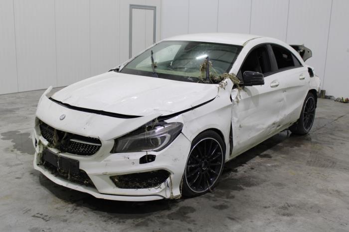 Mercedes CLA (117.3) 1.5 CLA-180 CDI