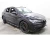 Alfa Romeo Stelvio 2.2d 16V 160 Sloopvoertuig (2020, Zwart)