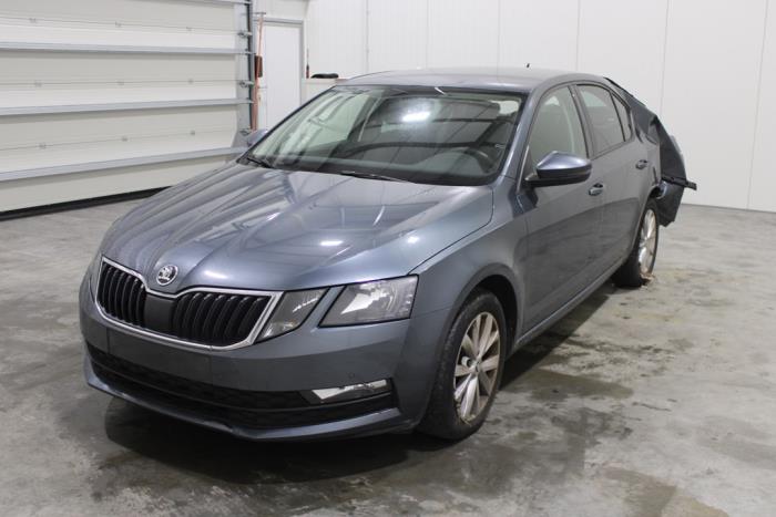 Skoda Octavia (5EAA) 1.0 TSI 12V