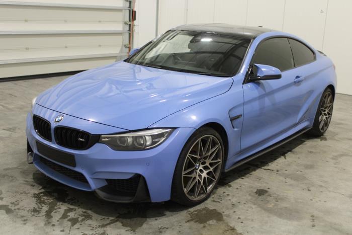 BMW M4 (F82) M4 3.0 24V Turbo Competition Package