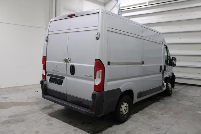 Peugeot Boxer 2.0 BlueHDi 130 Sloopvoertuig (2017)