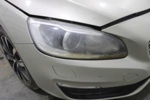 Volvo V60 I 2.0 D4 16V Sloopvoertuig (2017, Grijs)