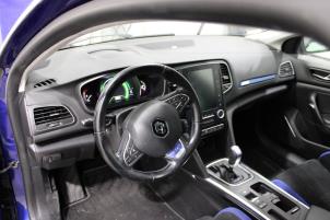 Renault Megane IV 1.6 GT Energy TCe 205 EDC Sloopvoertuig (2017, Blauw)