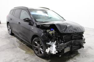 Ford Focus 4 Wagon 1.0 Ti-VCT EcoBoost 12V 125 Sloopvoertuig (2021, Zwart)