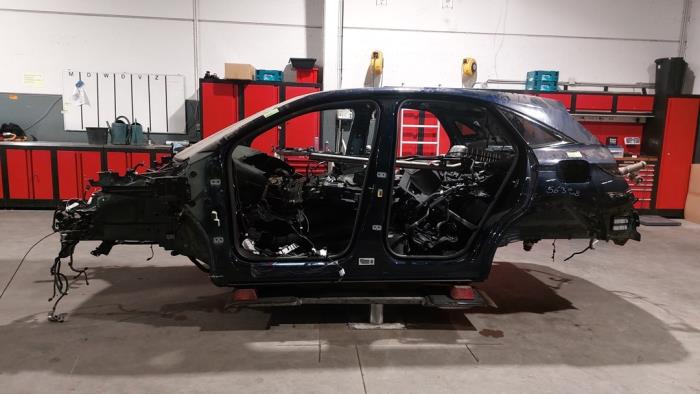 DS Automobiles DS 7 Crossback 1.6 16V E-Tense 4x4 Sloopvoertuig (2024, Blauw)