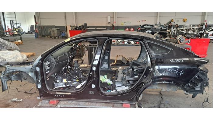 Renault Arkana (RJLL) 1.6 E-Tech 145 16V
