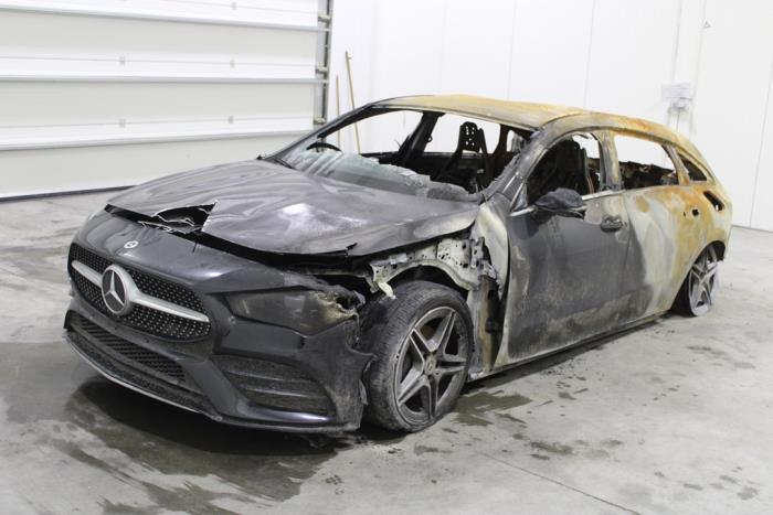 Mercedes CLA