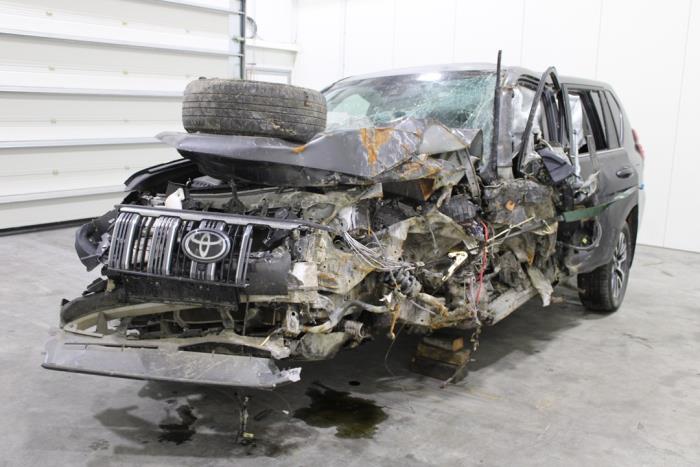 Land Cruiser (J15), Véhicule Tout Terrains, 2009