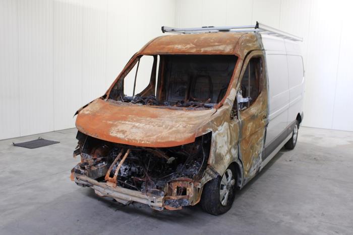 Renault Master IV 2.0 Blue dCi 170