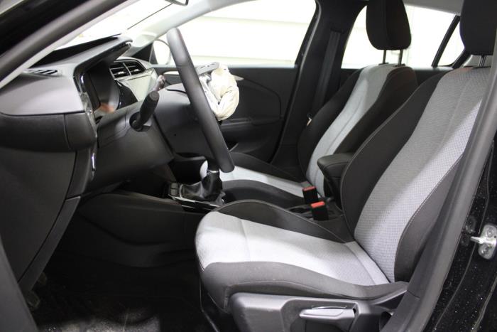 Opel Corsa F 1.2 12V 75 Sloopvoertuig (2024, Zwart)