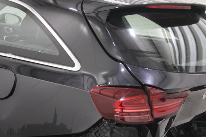 Kia Ceed Sportswagon 1.0i T-GDi 12V Sloopvoertuig (2023, Zwart)