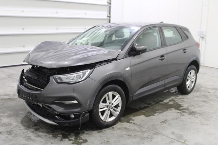 Opel Grandland (X) 1.2 Turbo 12V