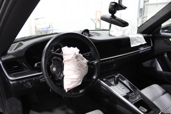 Porsche 911 3.0 24V Carrera Sloopvoertuig (2023, Zwart)