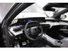 Peugeot 3008 III 1.2 12V Hybrid 136 Sloopvoertuig (2025, Grijs)
