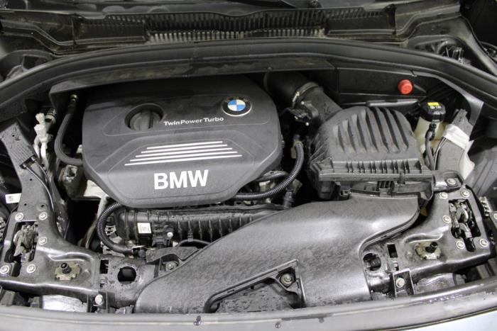 BMW 2 serie Active Tourer 218i 1.5 TwinPower Turbo 12V Sloopvoertuig (2021, Grijs)
