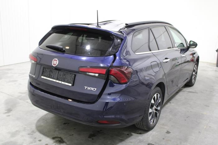 Fiat Tipo Sloopvoertuig (2020, Blauw)