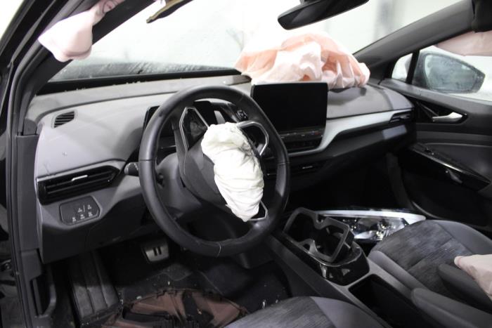 Volkswagen ID.4 Pro Sloopvoertuig (2023, Zwart)