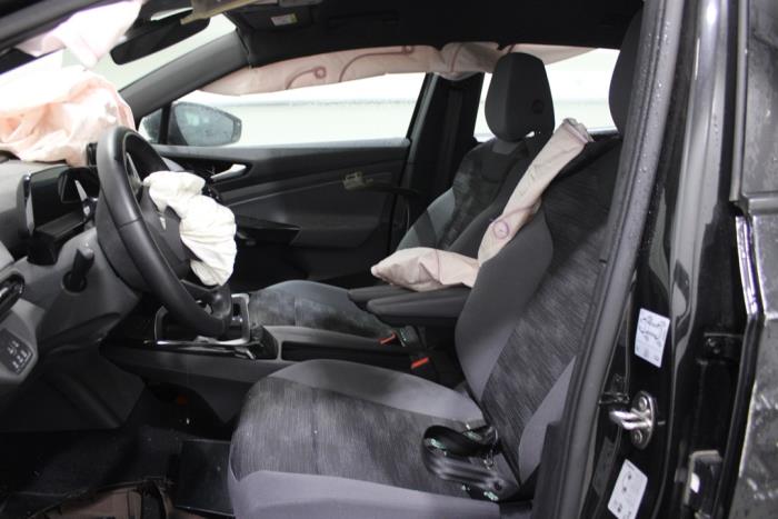 Volkswagen ID.4 Pro Sloopvoertuig (2023, Zwart)