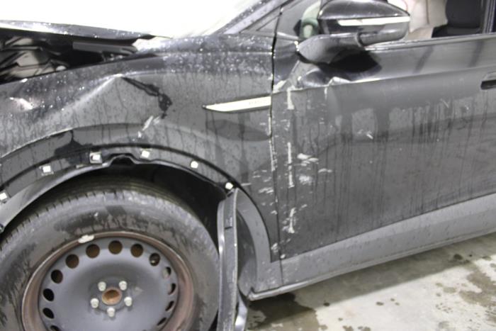 Volkswagen ID.4 Pro Sloopvoertuig (2023, Zwart)