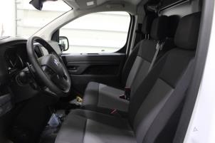 Citroen Jumpy 2.0 Blue HDI 145 Sloopvoertuig (2024, Gespoten)