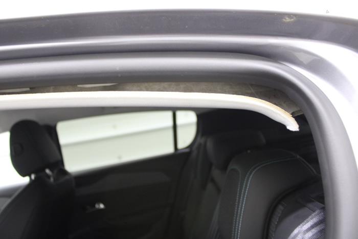 Peugeot 308 1.5 Blue HDi 130 16V Sloopvoertuig (2022, Grijs)