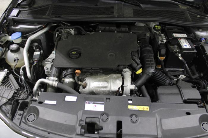 Peugeot 308 1.5 Blue HDi 130 16V Sloopvoertuig (2022, Grijs)