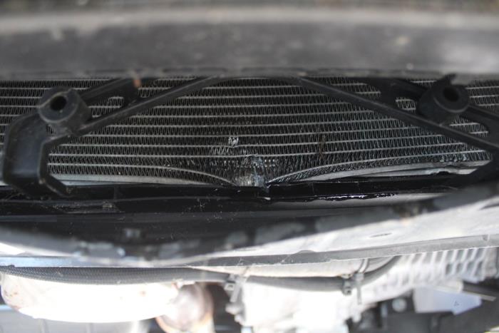 Peugeot 308 1.5 Blue HDi 130 16V Sloopvoertuig (2022, Grijs)