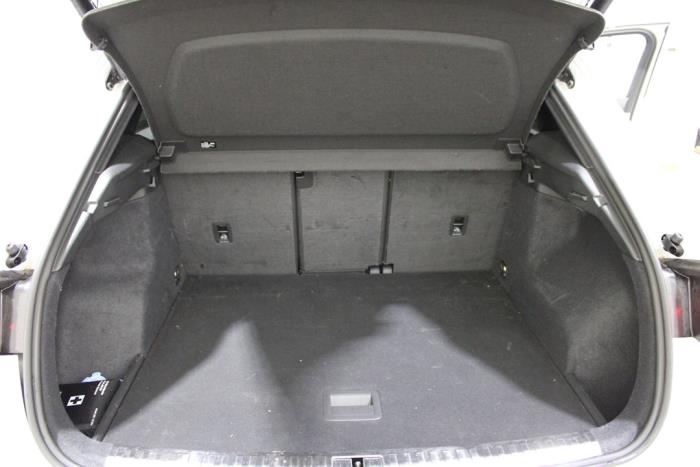 Audi Q3 1.5 35 TFSI 16V Sloopvoertuig (2024, Wit)