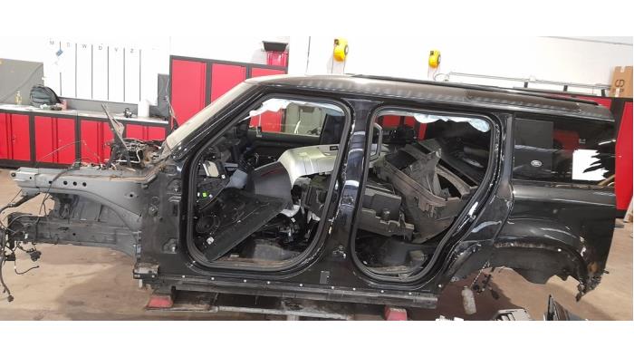 Landrover Defender II 110 2.0 16V P300 Sloopvoertuig (2021, Zwart)