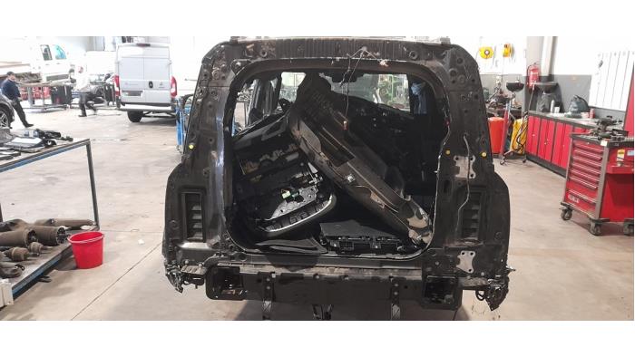 Landrover Defender II 110 2.0 16V P300 Sloopvoertuig (2021, Zwart)