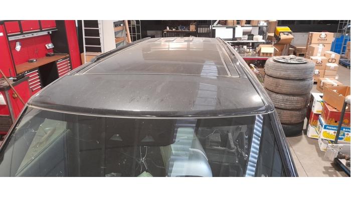 Landrover Defender II 110 2.0 16V P300 Sloopvoertuig (2021, Zwart)