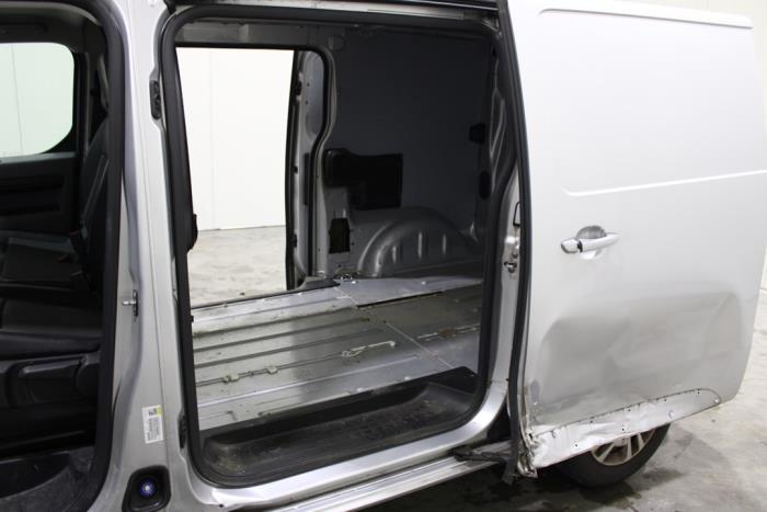 Peugeot Expert 2.0 Blue HDi 120 16V Sloopvoertuig (2019, Grijs)