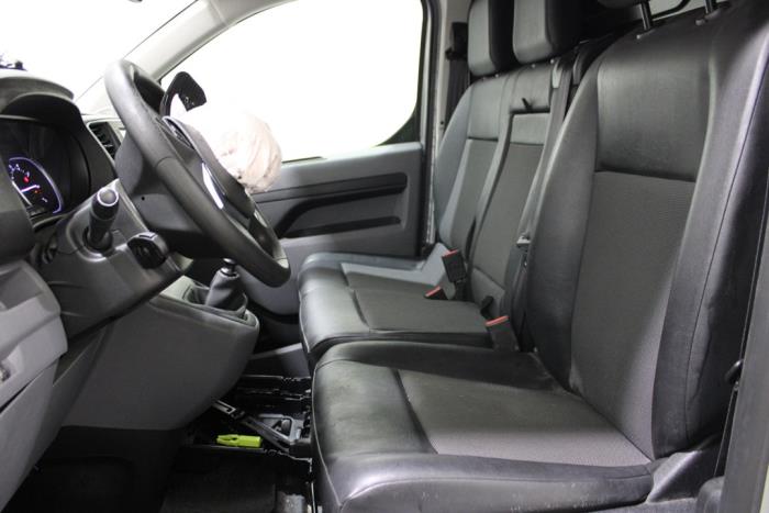 Peugeot Expert 2.0 Blue HDi 120 16V Sloopvoertuig (2019, Grijs)