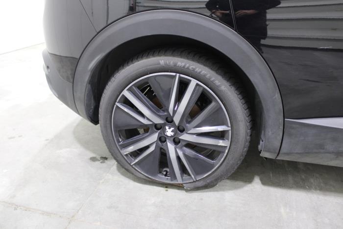 Peugeot 3008 II 1.6 16V Hybrid4 Sloopvoertuig (2023, Zwart)