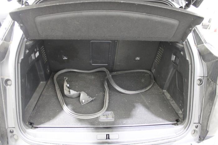 Peugeot 3008 II 1.6 16V Hybrid4 Sloopvoertuig (2023, Zwart)