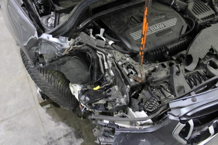 BMW X1 sDrive 18i 1.5 12V TwinPower Turbo Sloopvoertuig (2021, Grijs)