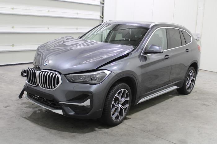 BMW X1 sDrive 18i 1.5 12V TwinPower Turbo Sloopvoertuig (2021, Grijs)