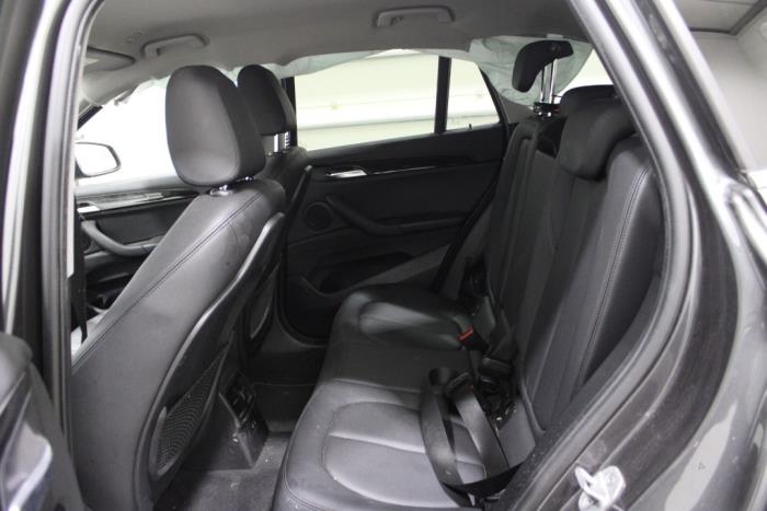 BMW X1 sDrive 18i 1.5 12V TwinPower Turbo Sloopvoertuig (2021, Grijs)