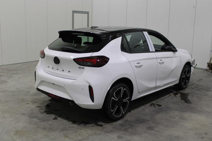 Opel Corsa F 1.2 Turbo 12V 100 Hybrid Sloopvoertuig (2025, Wit)