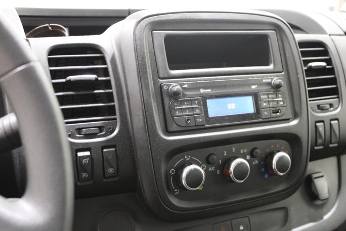 Renault Trafic 2.0 dCi 16V 145 Sloopvoertuig (2021, Wit)