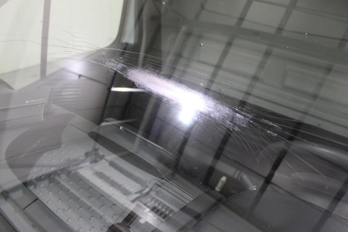 Renault Trafic 2.0 dCi 16V 145 Sloopvoertuig (2021, Wit)