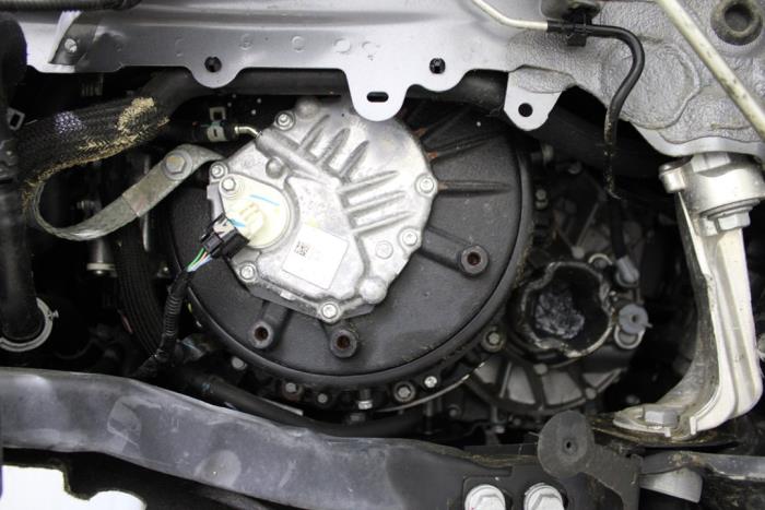 Renault Clio V 1.6 E-Tech 145 16V Sloopvoertuig (2024, Grijs)