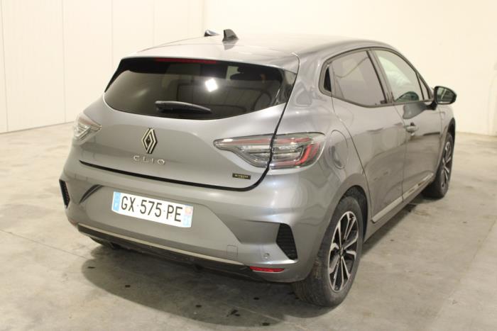 Renault Clio V 1.6 E-Tech 145 16V Sloopvoertuig (2024, Grijs)