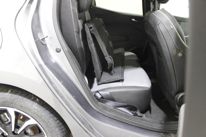 Renault Clio V 1.6 E-Tech 145 16V Sloopvoertuig (2024, Grijs)