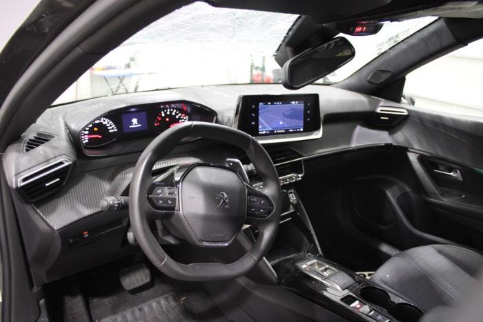 Peugeot 2008 1.5 BlueHDi 130 Sloopvoertuig (2023, Grijs)