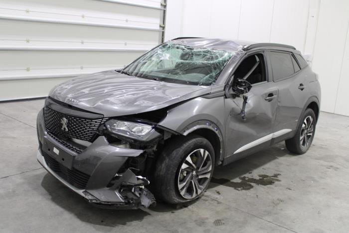 Peugeot 2008 1.5 BlueHDi 130 Sloopvoertuig (2023, Grijs)