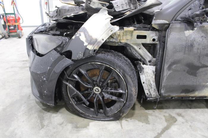 Mercedes GLE Sloopvoertuig (2024, Zwart)