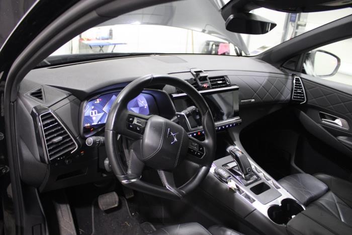 Citroen DS 7 Crossback 2.0 BlueHDi 180 Sloopvoertuig (2021, Zwart)